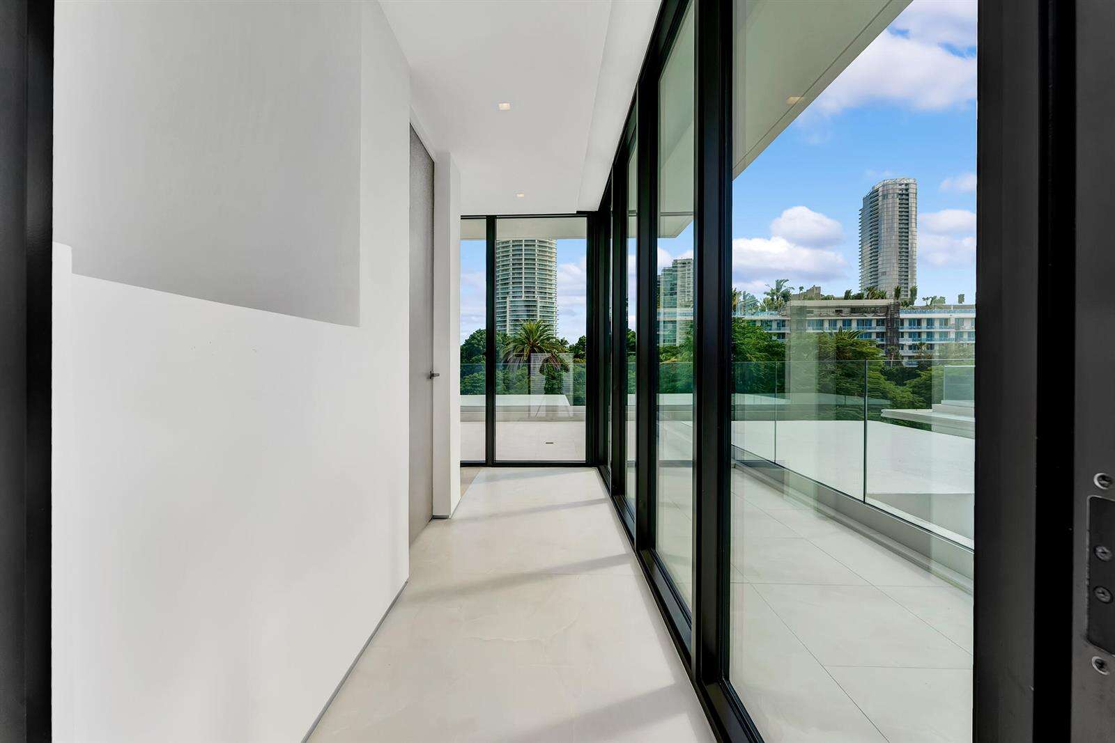 2130 Miami, Miami, FL 33129 - For Sale photo 72