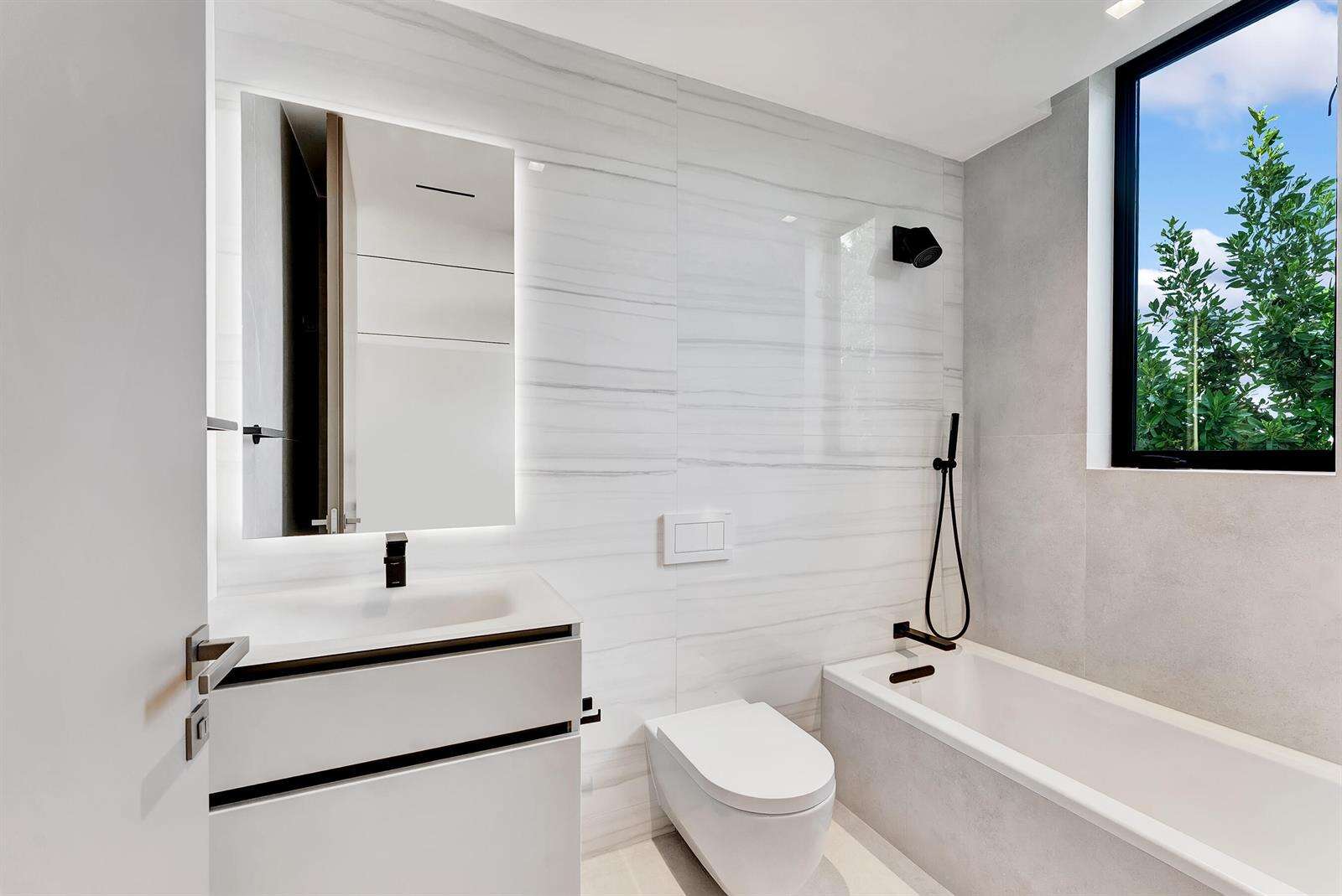 2130 Miami, Miami, FL 33129 - For Sale photo 81
