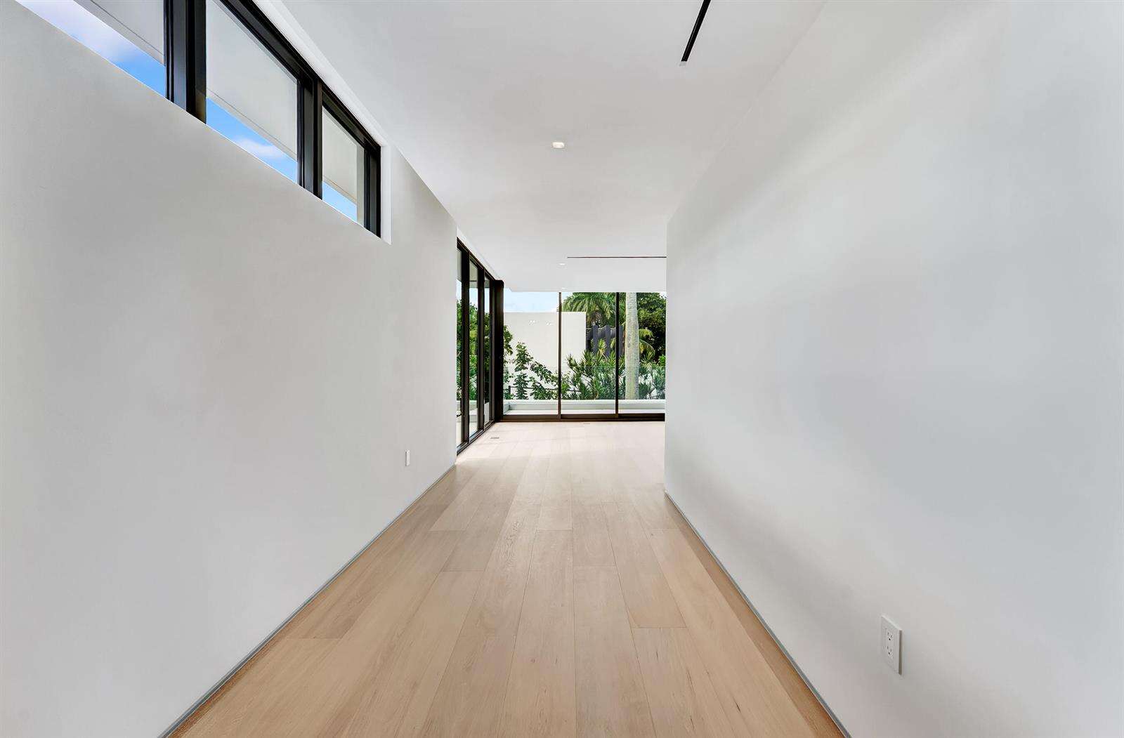 2130 Miami, Miami, FL 33129 - For Sale photo 86