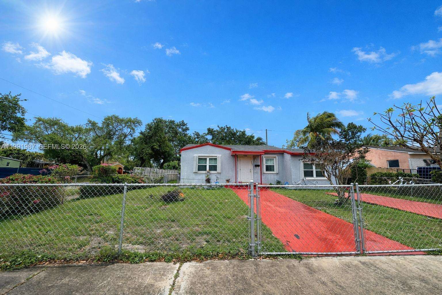 2604 Mayo St, Hollywood, FL 33020 | Picture 1