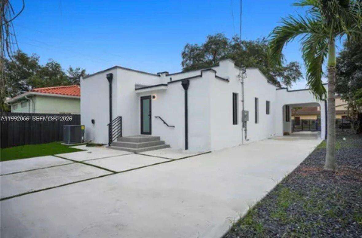 111 46th St, Miami, FL 33127 | Picture 2