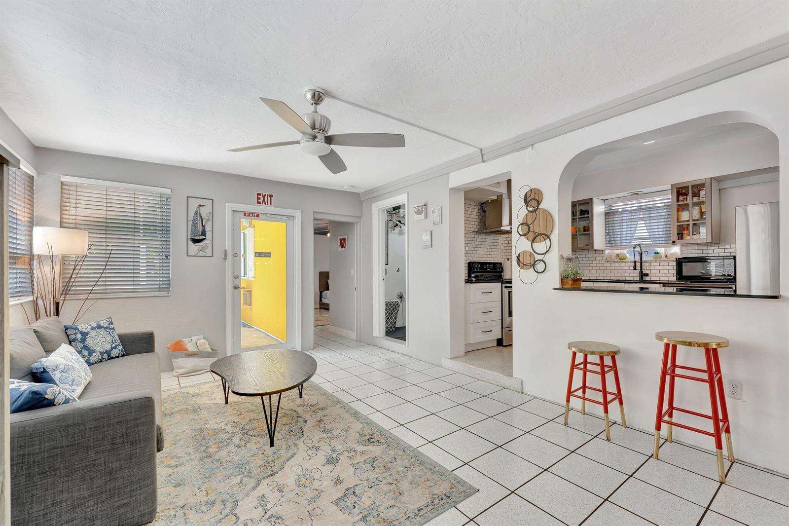 1246 Johnson, Hollywood, FL 33019 - For Sale photo 16