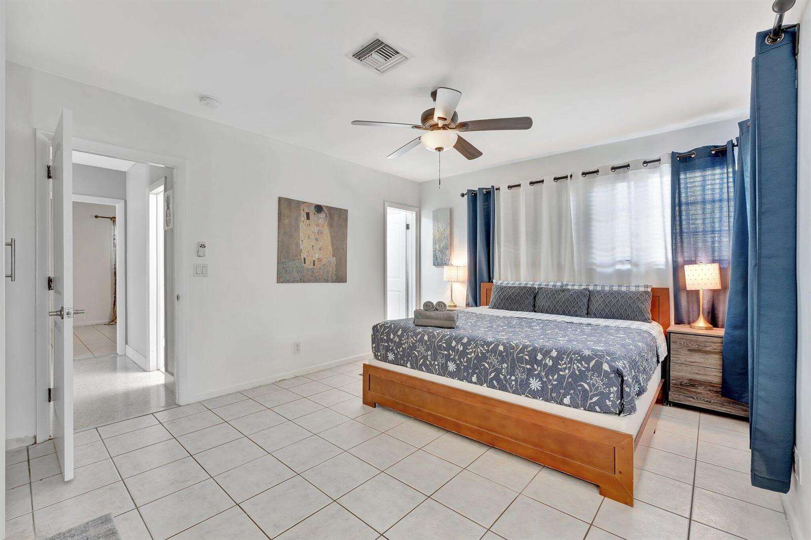 1246 Johnson, Hollywood, FL 33019 - For Sale photo 25