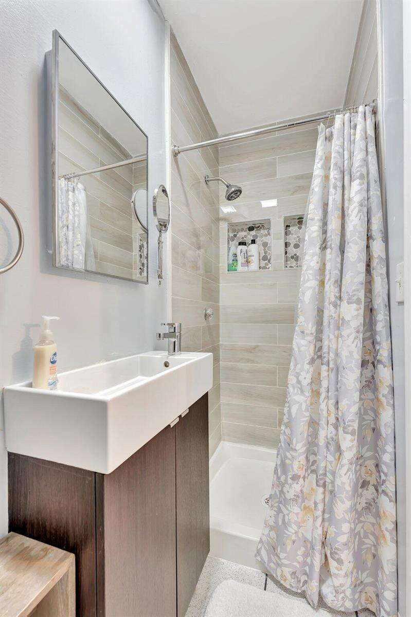 1246 Johnson, Hollywood, FL 33019 - For Sale photo 33