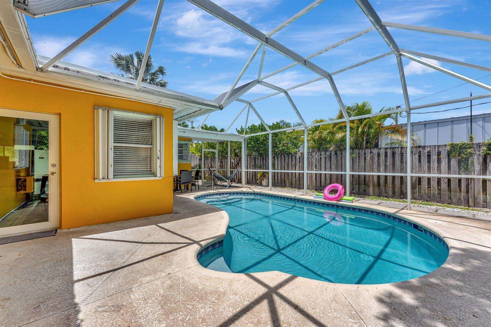 1246 Johnson, Hollywood, FL 33019 - For Sale photo 37