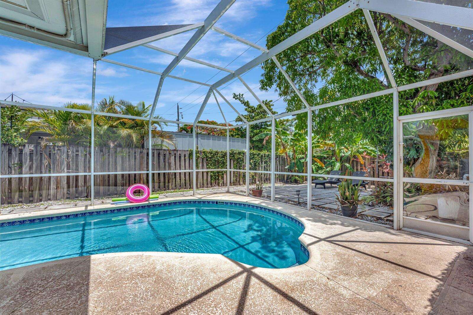 1246 Johnson, Hollywood, FL 33019 - For Sale photo 40