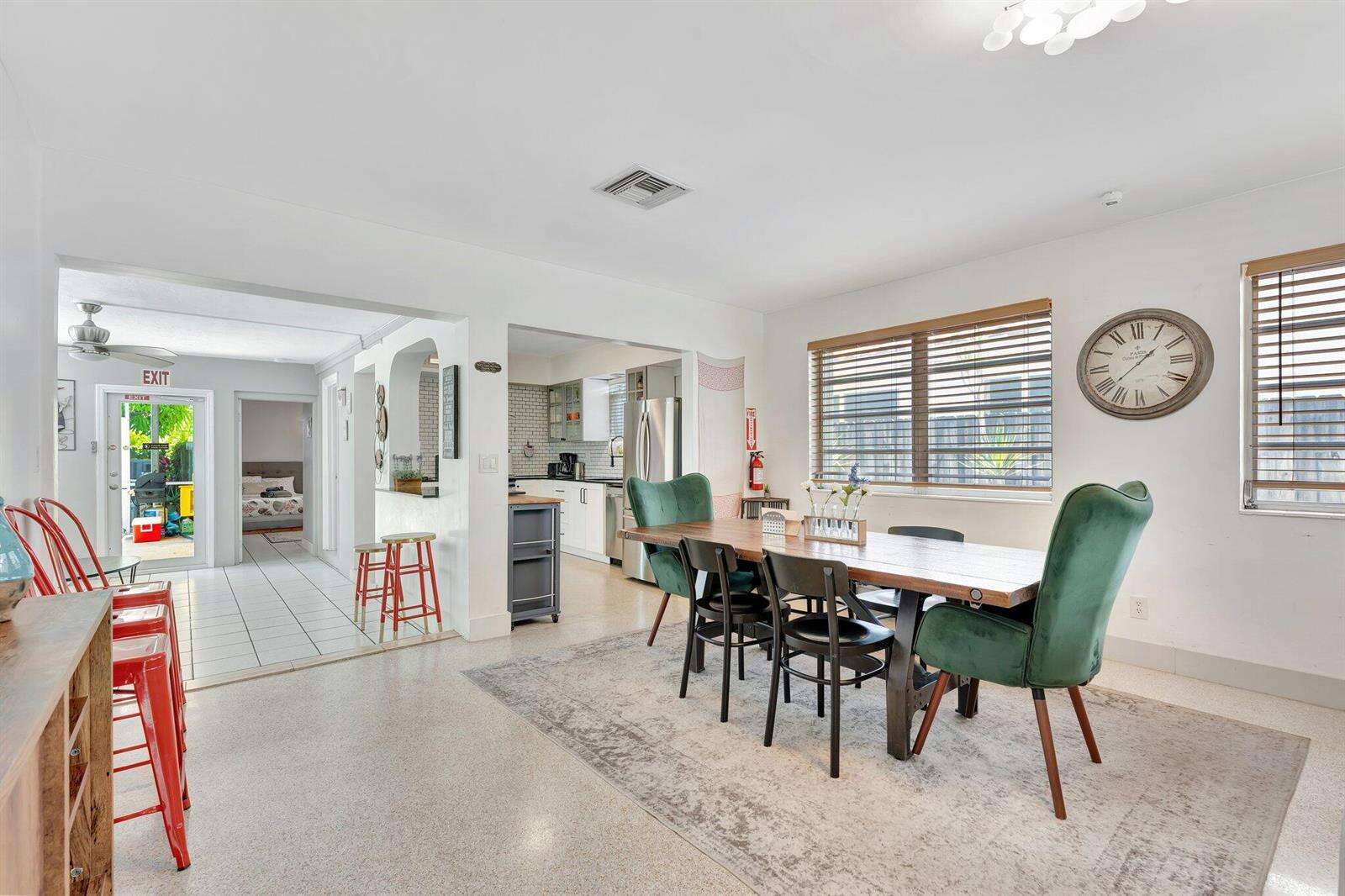 1246 Johnson, Hollywood, FL 33019 - For Sale photo 8