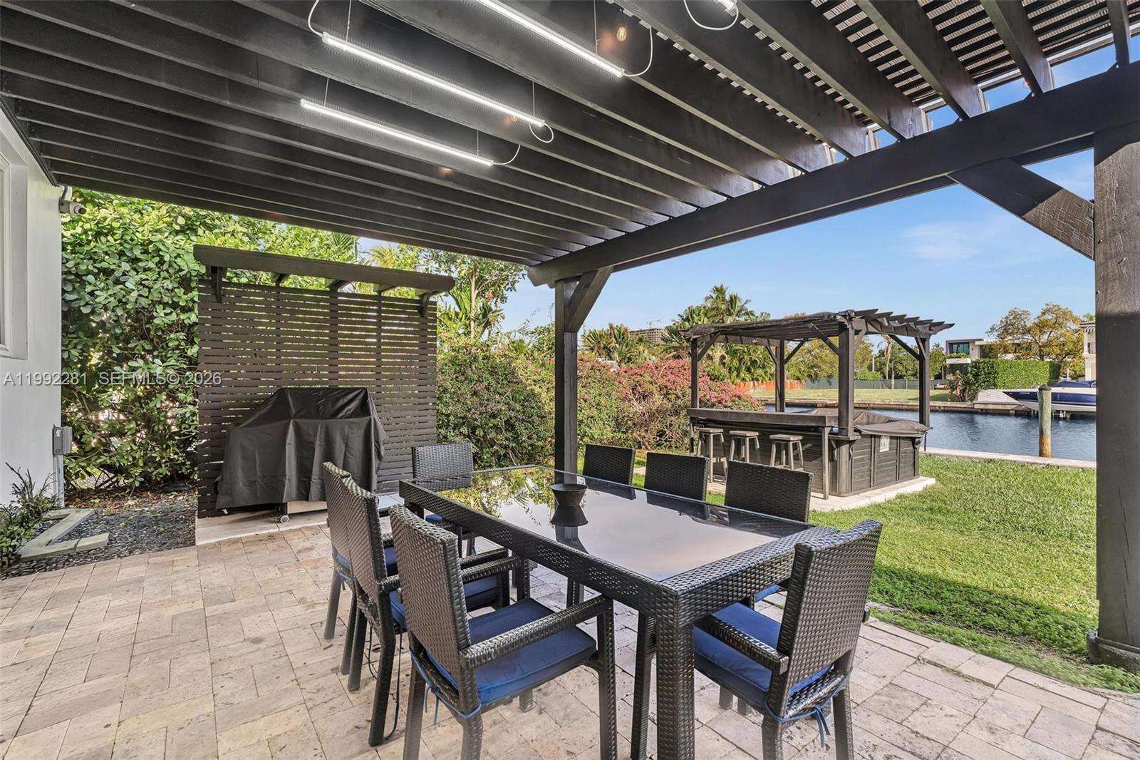 472 Sunset Dr, Hallandale Beach, FL 33009 | Picture 37