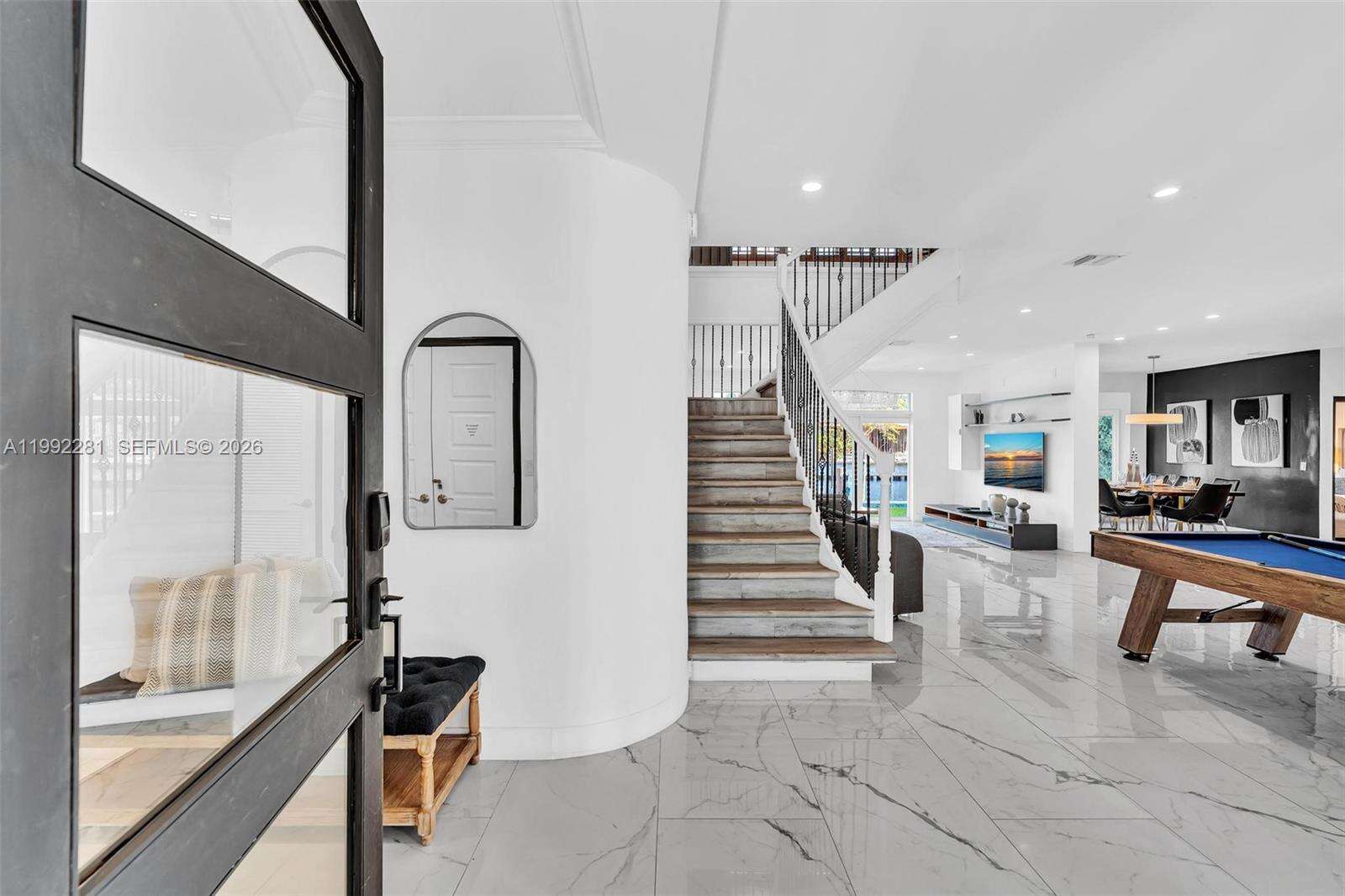 472 Sunset Dr, Hallandale Beach, FL 33009 | Picture 6