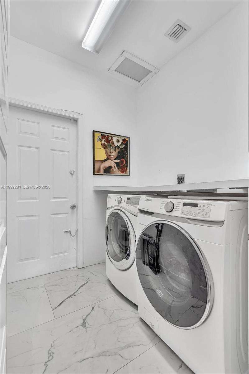 472 Sunset Dr, Hallandale Beach, FL 33009 | Picture 74