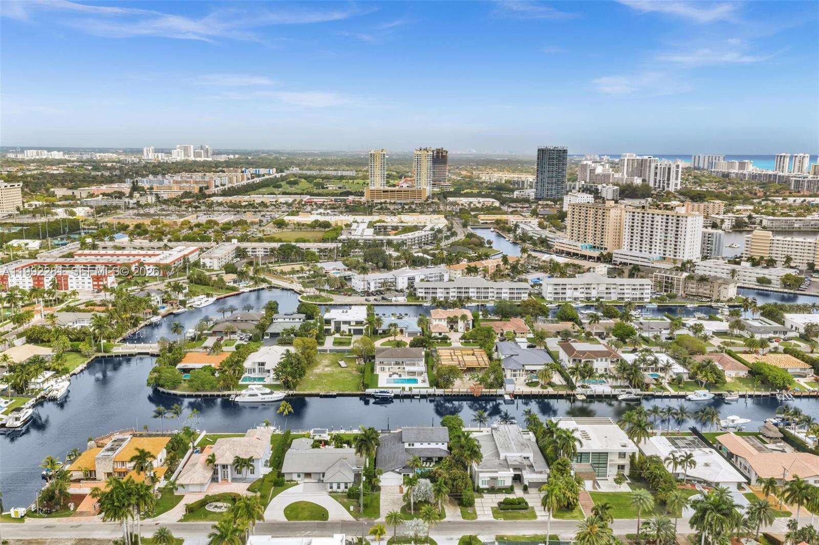 472 Sunset Dr, Hallandale Beach, FL 33009 | Picture 93