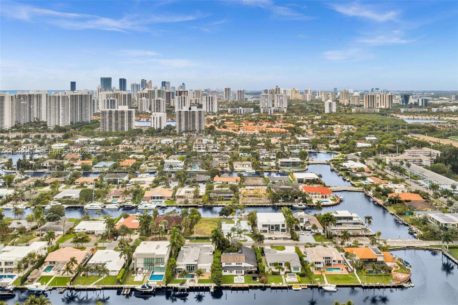 472 Sunset Dr, Hallandale Beach, FL 33009 | Picture 96