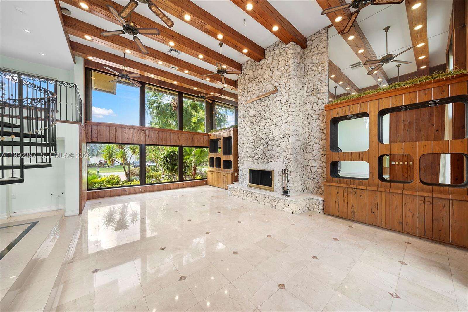 448 Poinciana Dr, Hallandale Beach, FL 33009 | Picture 13