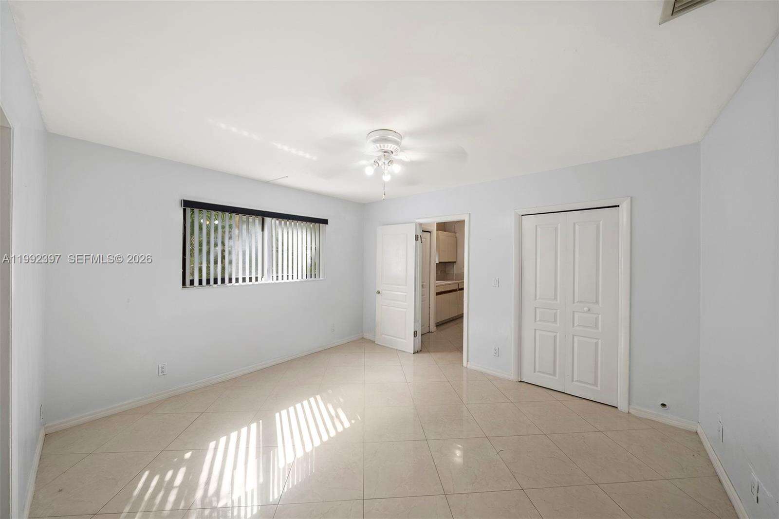 448 Poinciana Dr, Hallandale Beach, FL 33009 | Picture 37