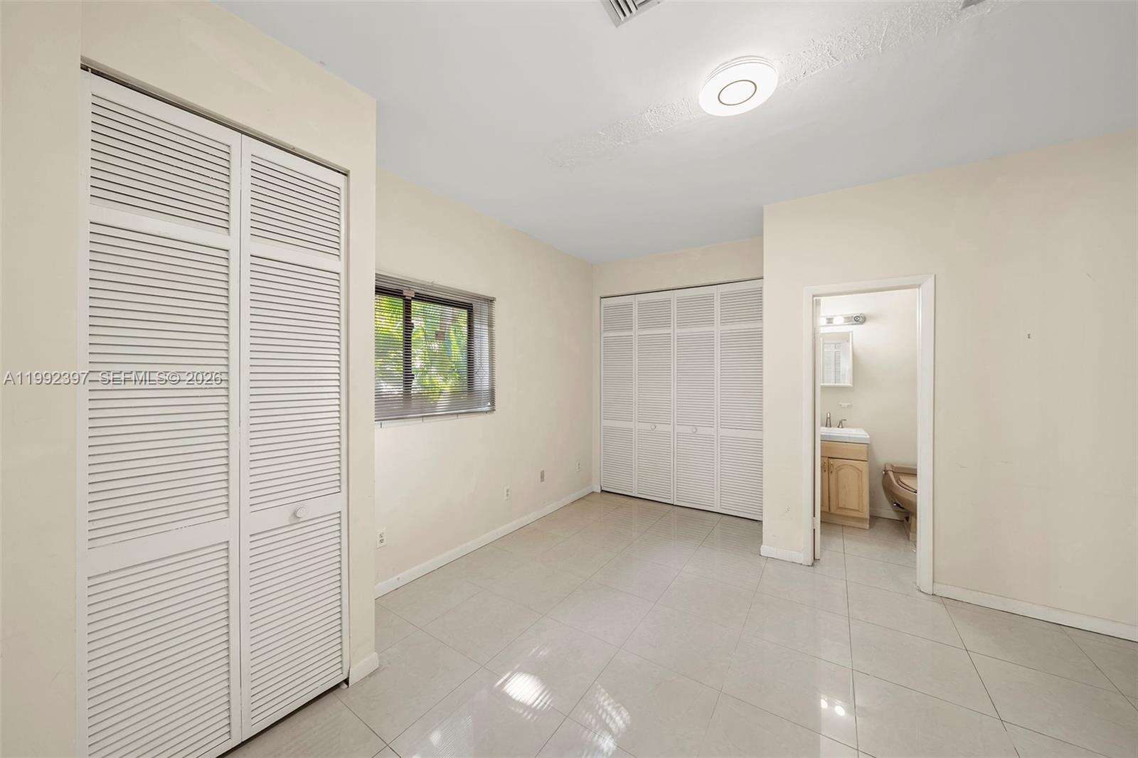 448 Poinciana Dr, Hallandale Beach, FL 33009 | Picture 39