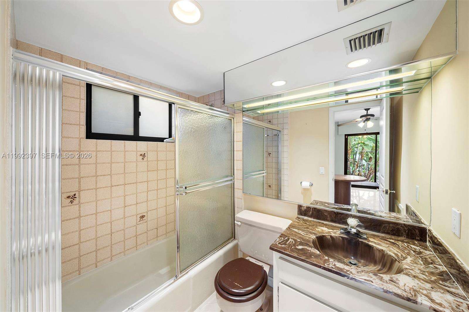 448 Poinciana Dr, Hallandale Beach, FL 33009 | Picture 43