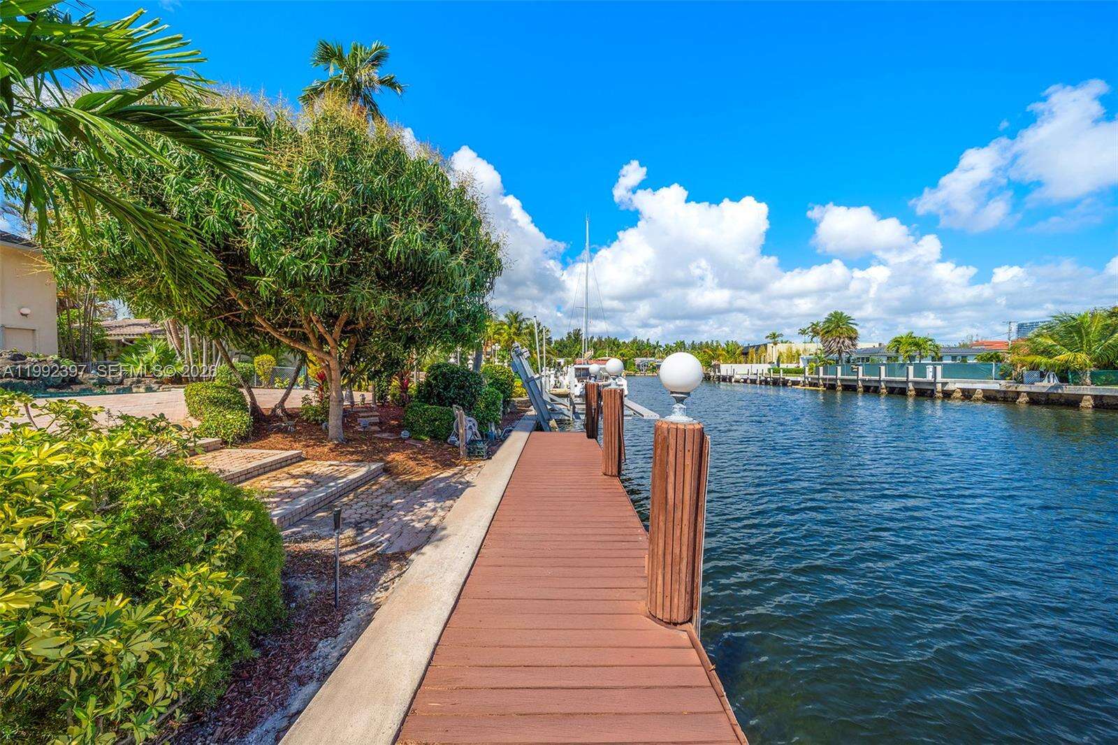 448 Poinciana Dr, Hallandale Beach, FL 33009 | Picture 48