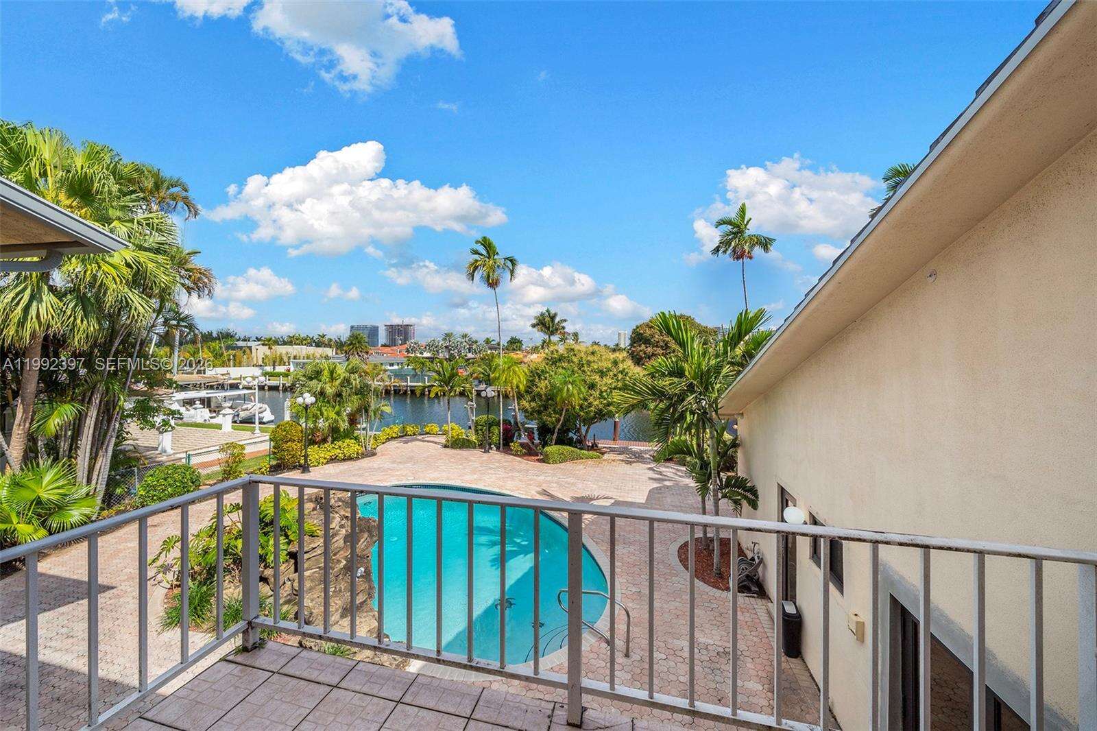 448 Poinciana Dr, Hallandale Beach, FL 33009 | Picture 56