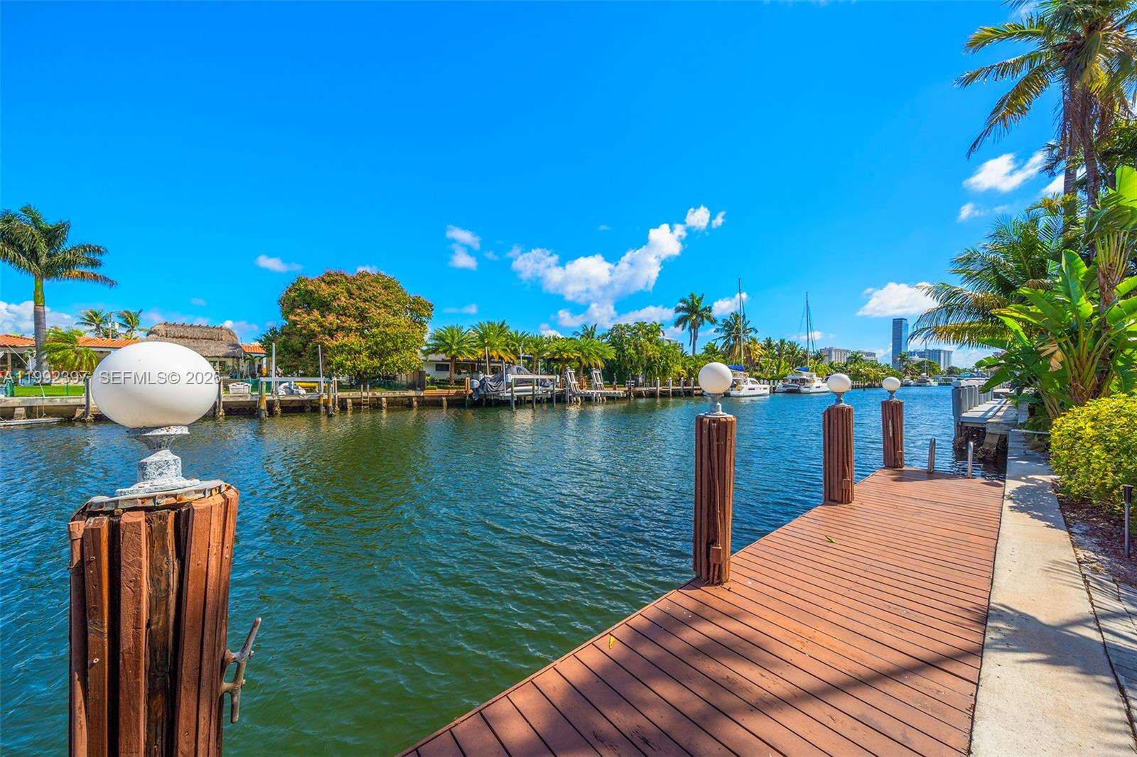 448 Poinciana Dr, Hallandale Beach, FL 33009 | Picture 61