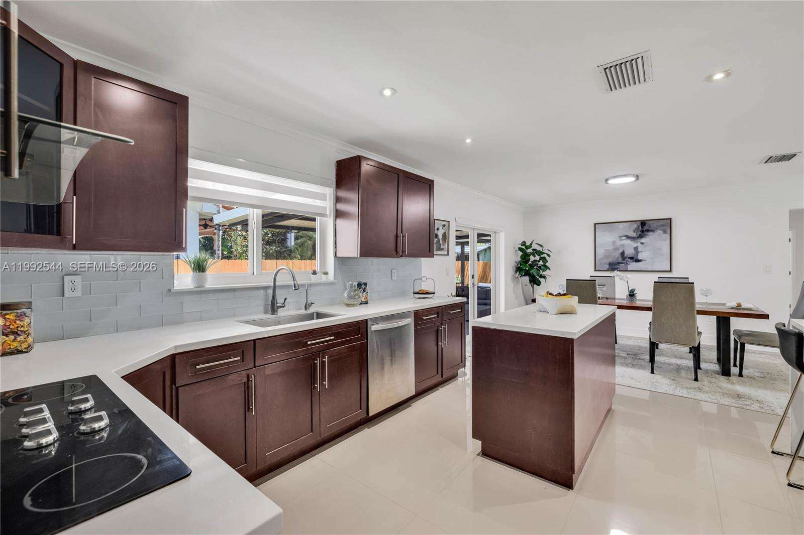 615 115th St, Biscayne Park, FL 33161 - For Sale photo 18