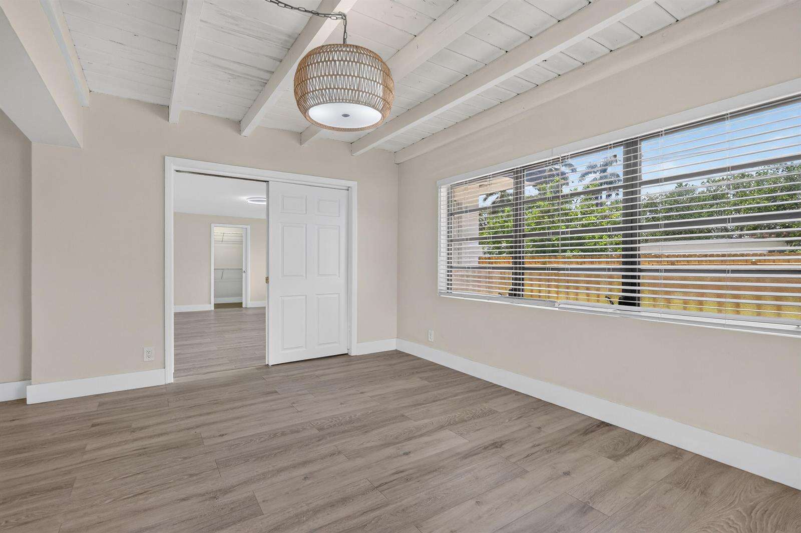 614 32nd, Hollywood, FL 33021 - For Sale photo 11