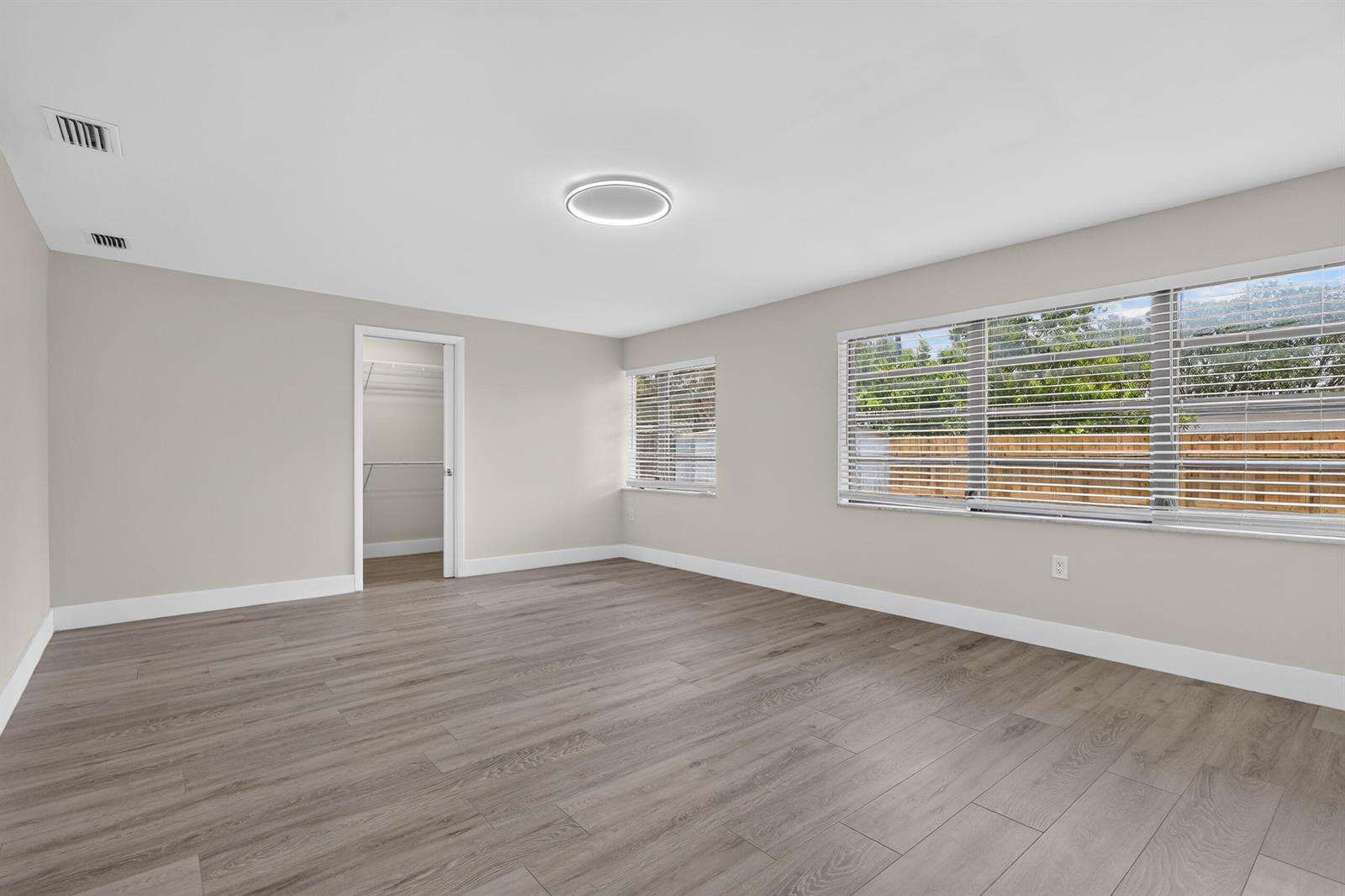 614 32nd, Hollywood, FL 33021 - For Sale photo 18