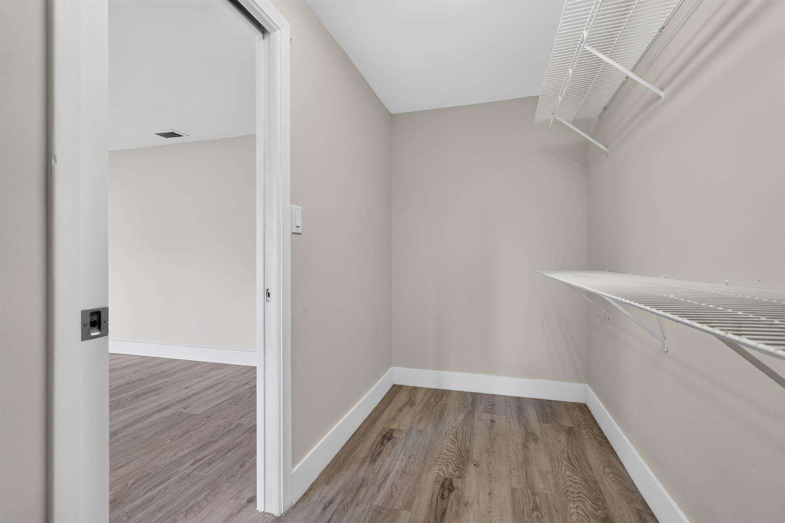 614 32nd, Hollywood, FL 33021 - For Sale photo 19