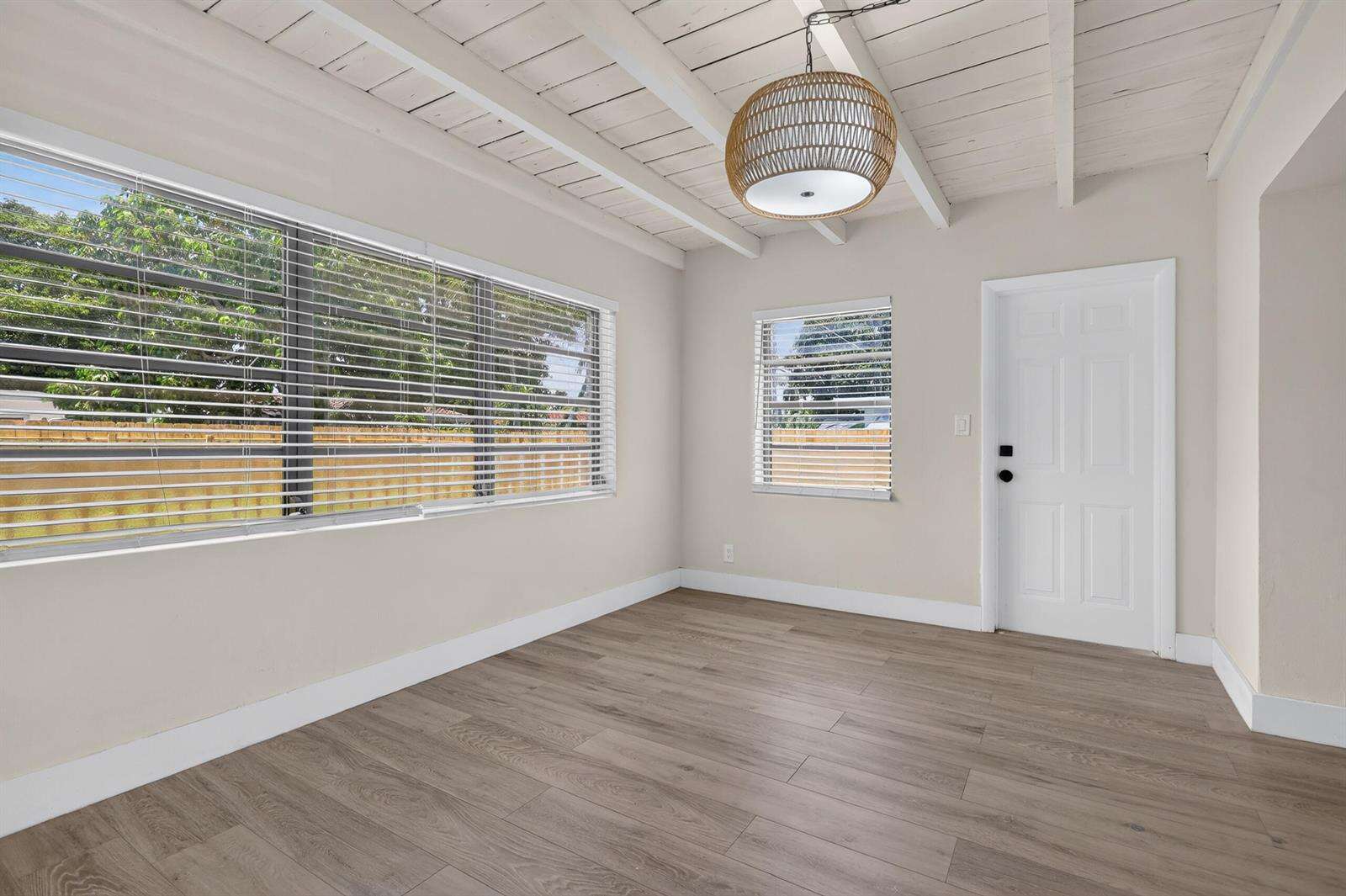 614 32nd, Hollywood, FL 33021 - For Sale photo 10