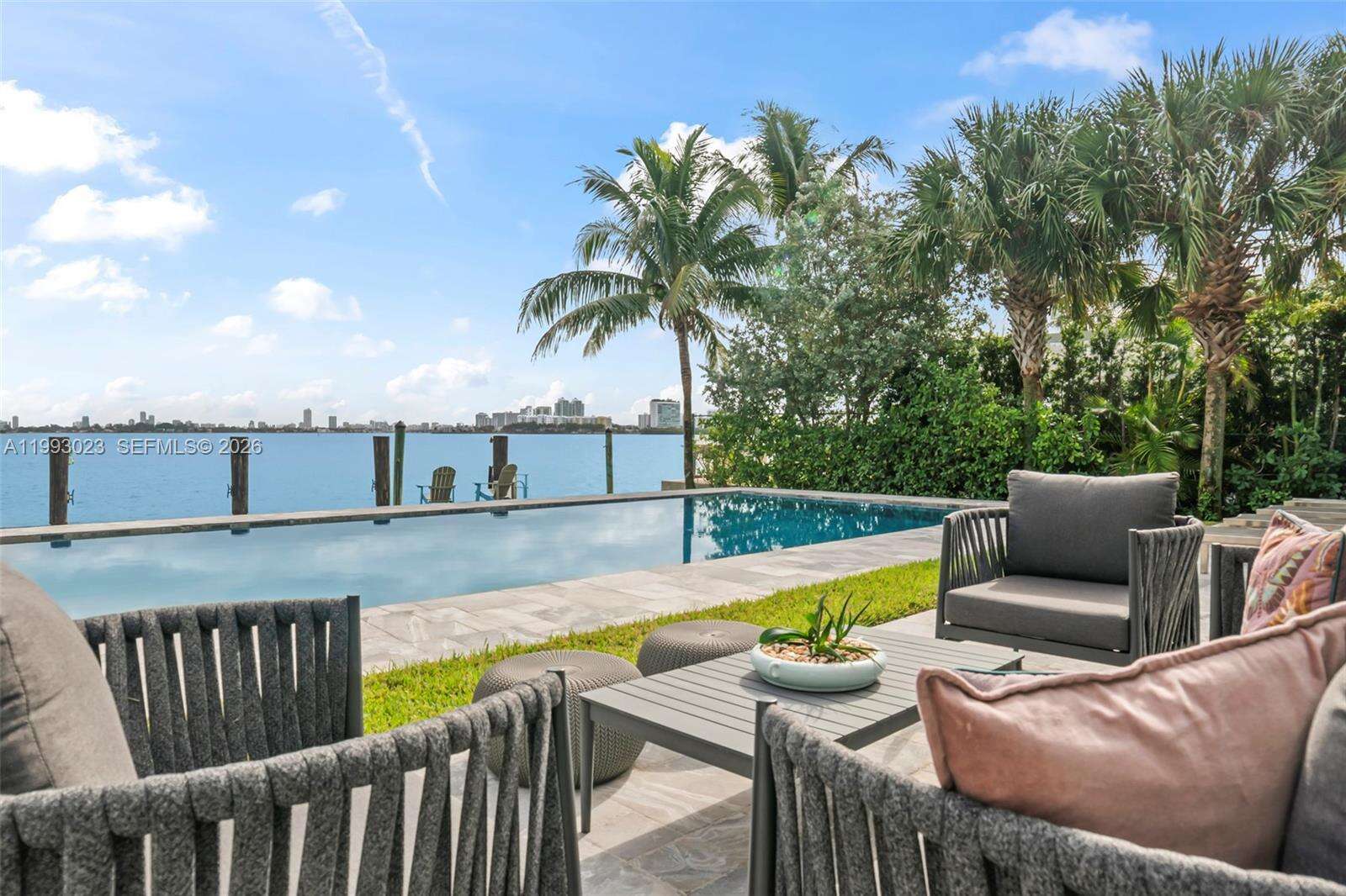 9301 Bayshore Dr, Miami Shores, FL 33138 | Picture 2