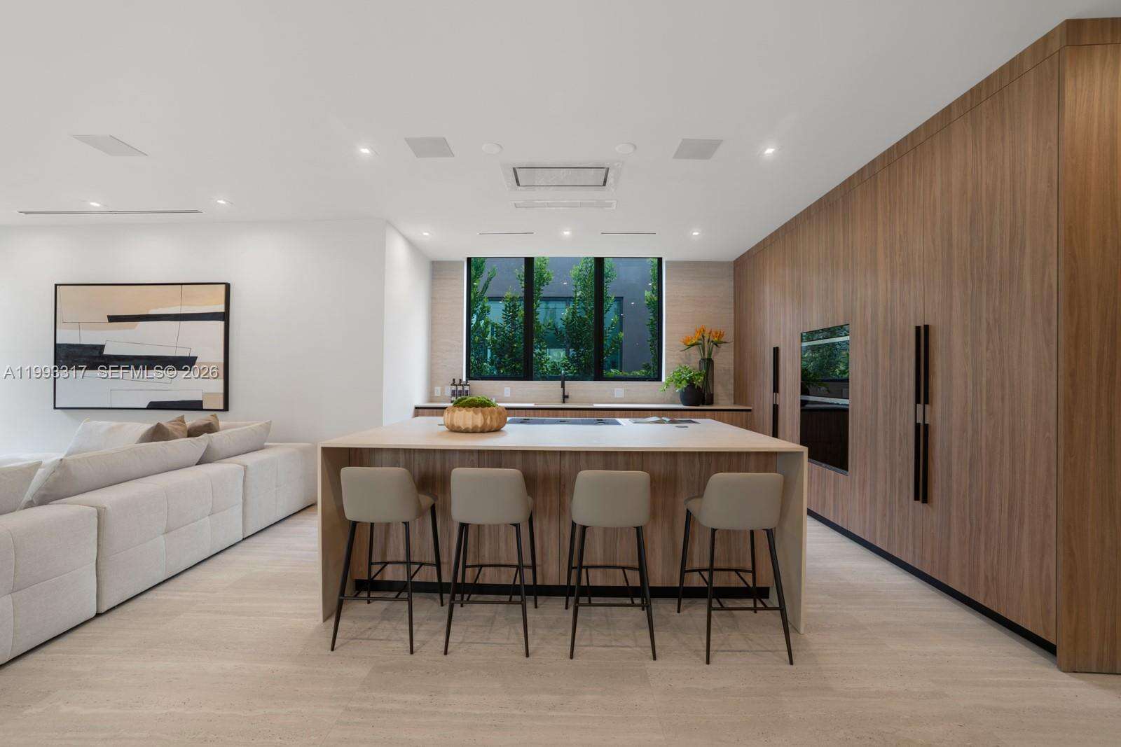 4095 Hardie Ave, Miami, FL 33133 | Picture 12