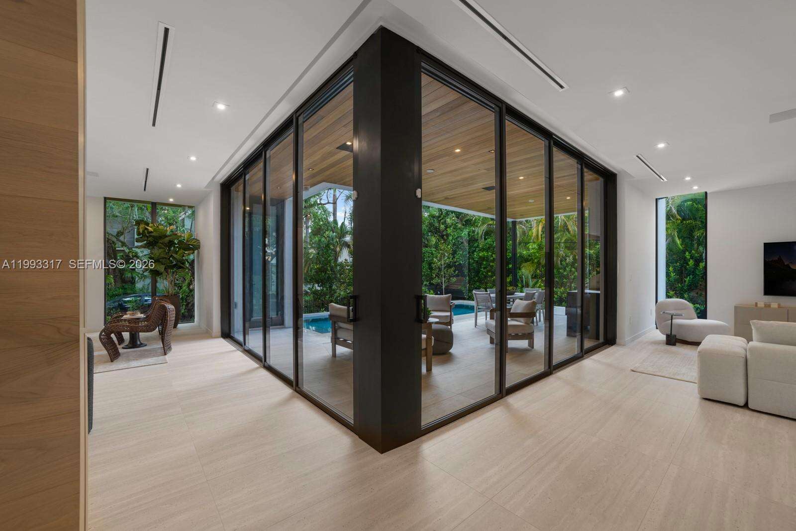 4095 Hardie Ave, Miami, FL 33133 | Picture 18