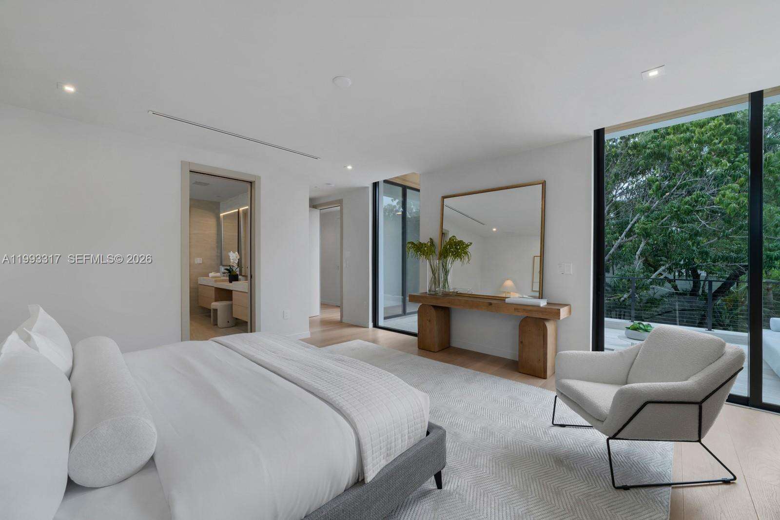 4095 Hardie Ave, Miami, FL 33133 | Picture 25