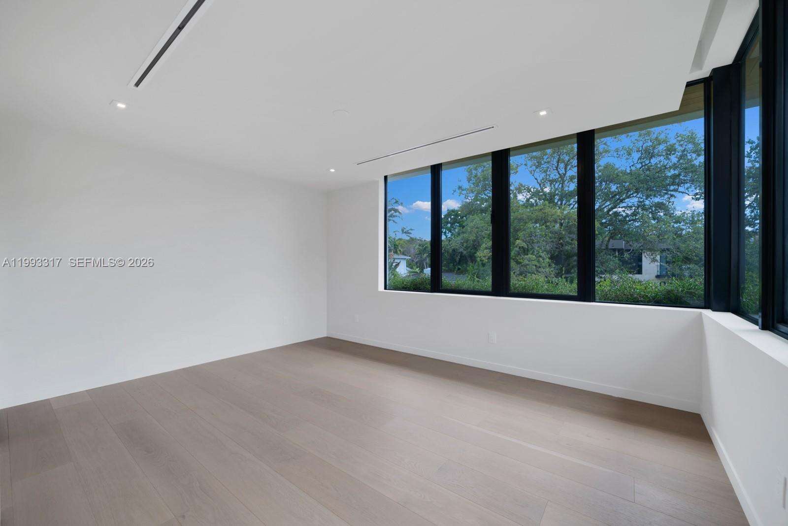 4095 Hardie Ave, Miami, FL 33133 | Picture 32