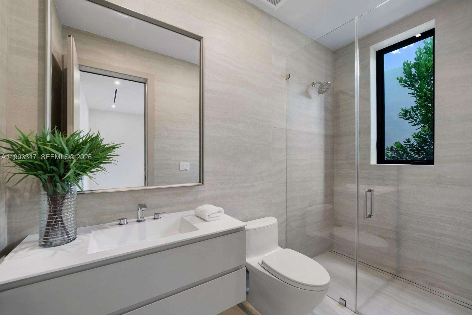 4095 Hardie Ave, Miami, FL 33133 | Picture 36