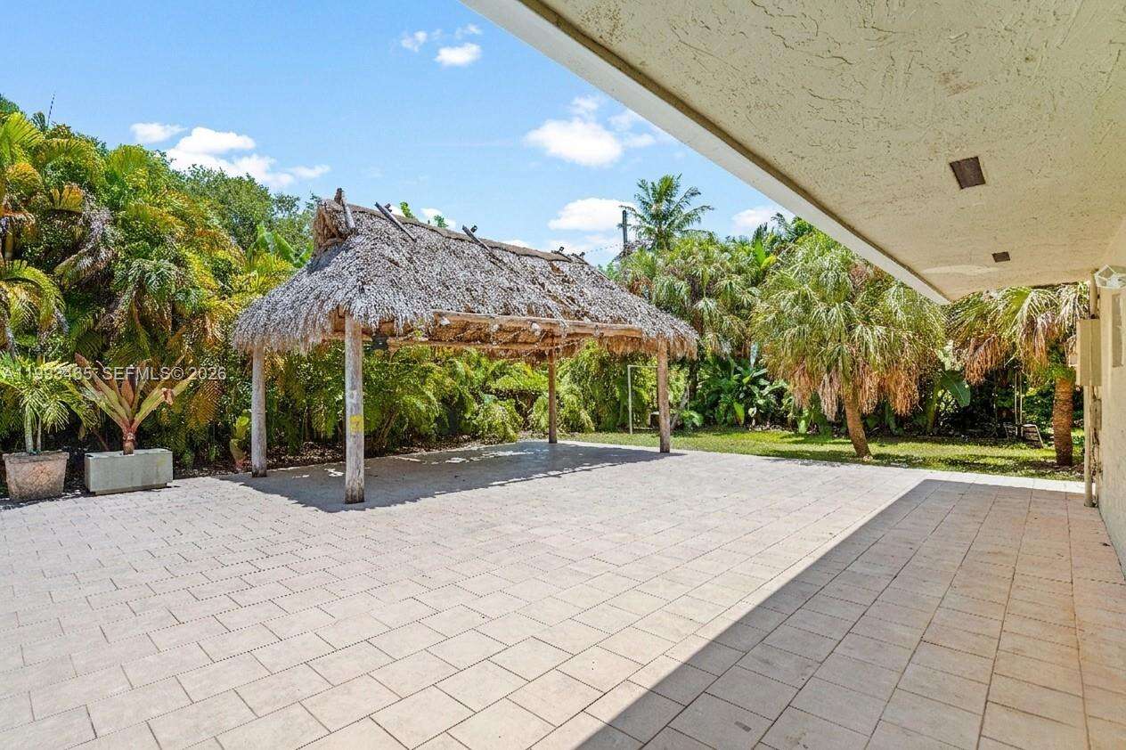 7997 76th Avenue, Miami, FL 33143 | Picture 7