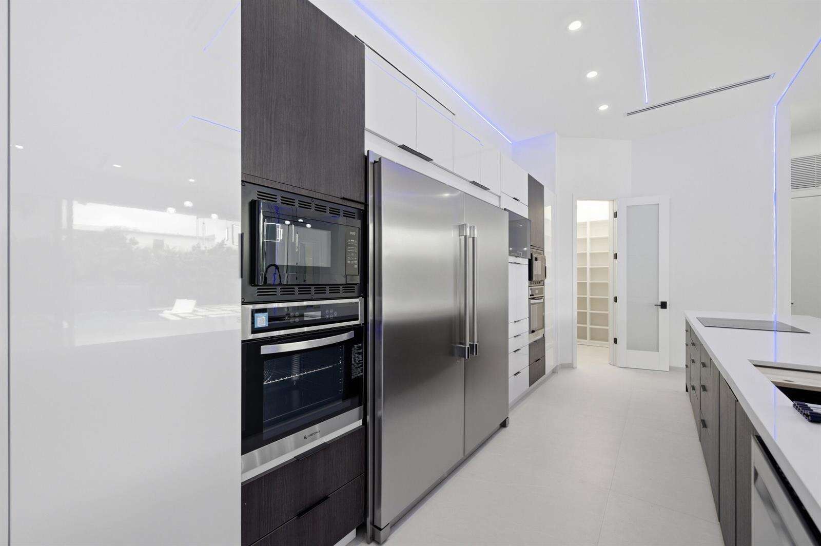 1629 1st, Fort Lauderdale, FL 33305 - For Sale photo 11