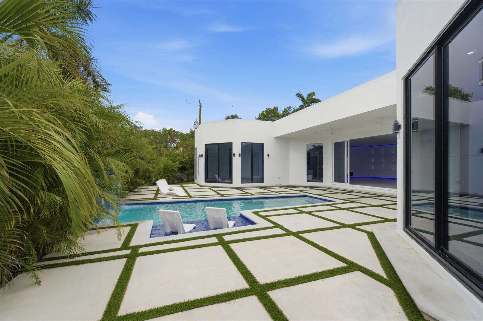 1629 1st, Fort Lauderdale, FL 33305 - For Sale photo 7