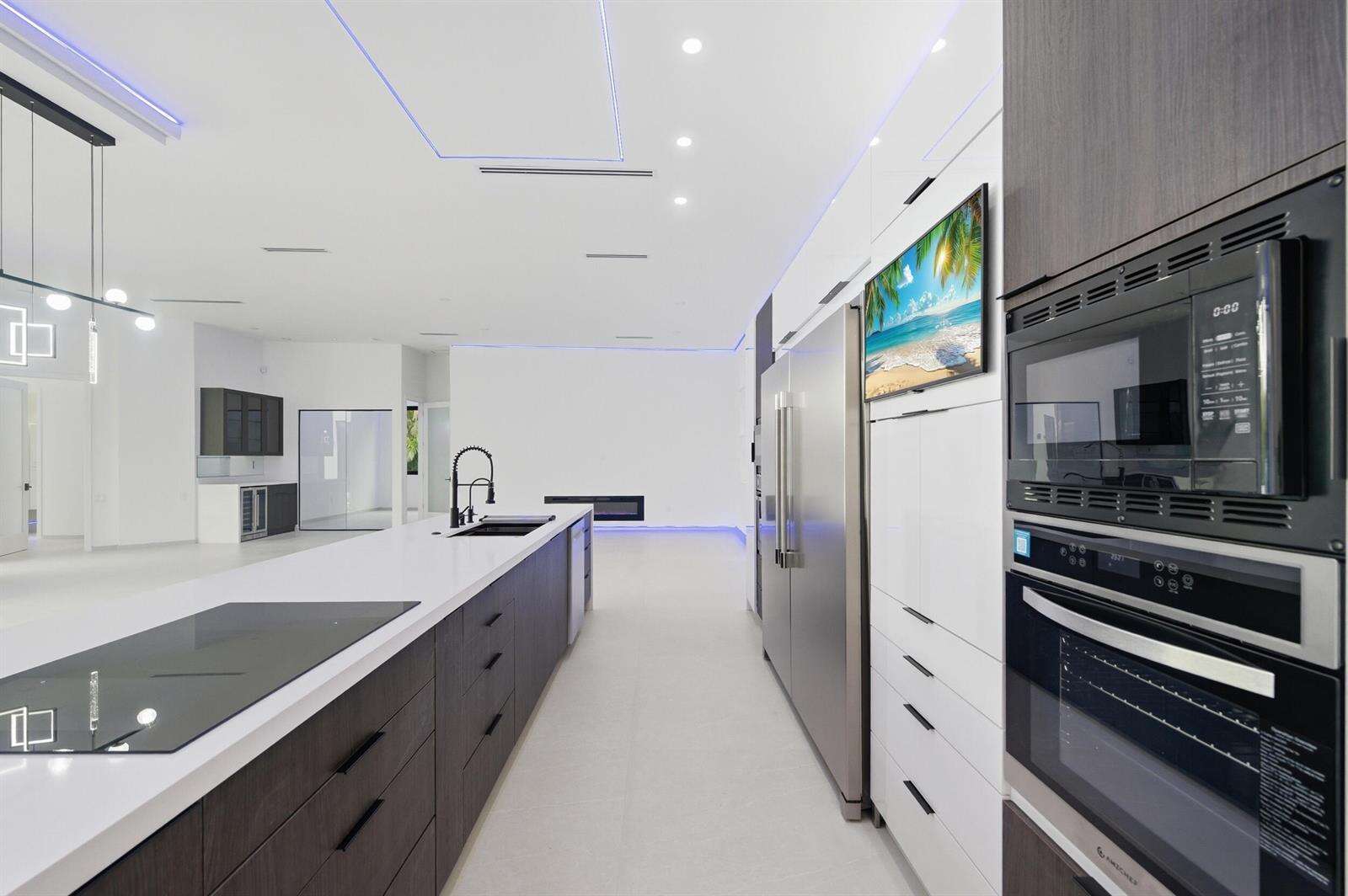 1629 1st, Fort Lauderdale, FL 33305 - For Sale photo 10