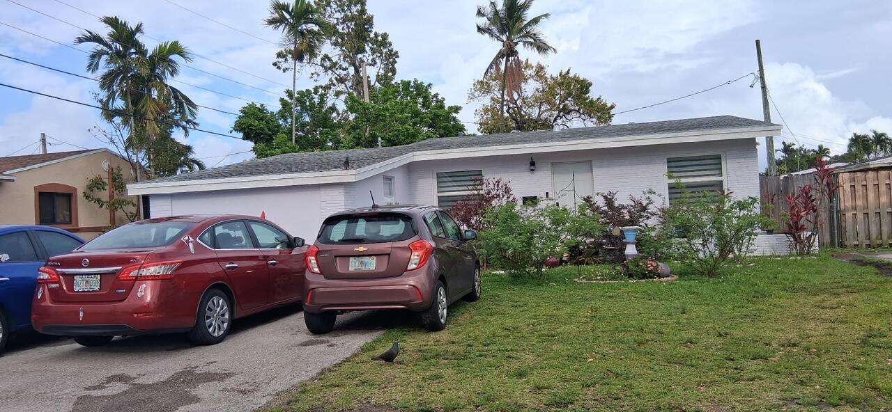 1519 24th, Hollywood, FL 33020 - For Sale photo 1