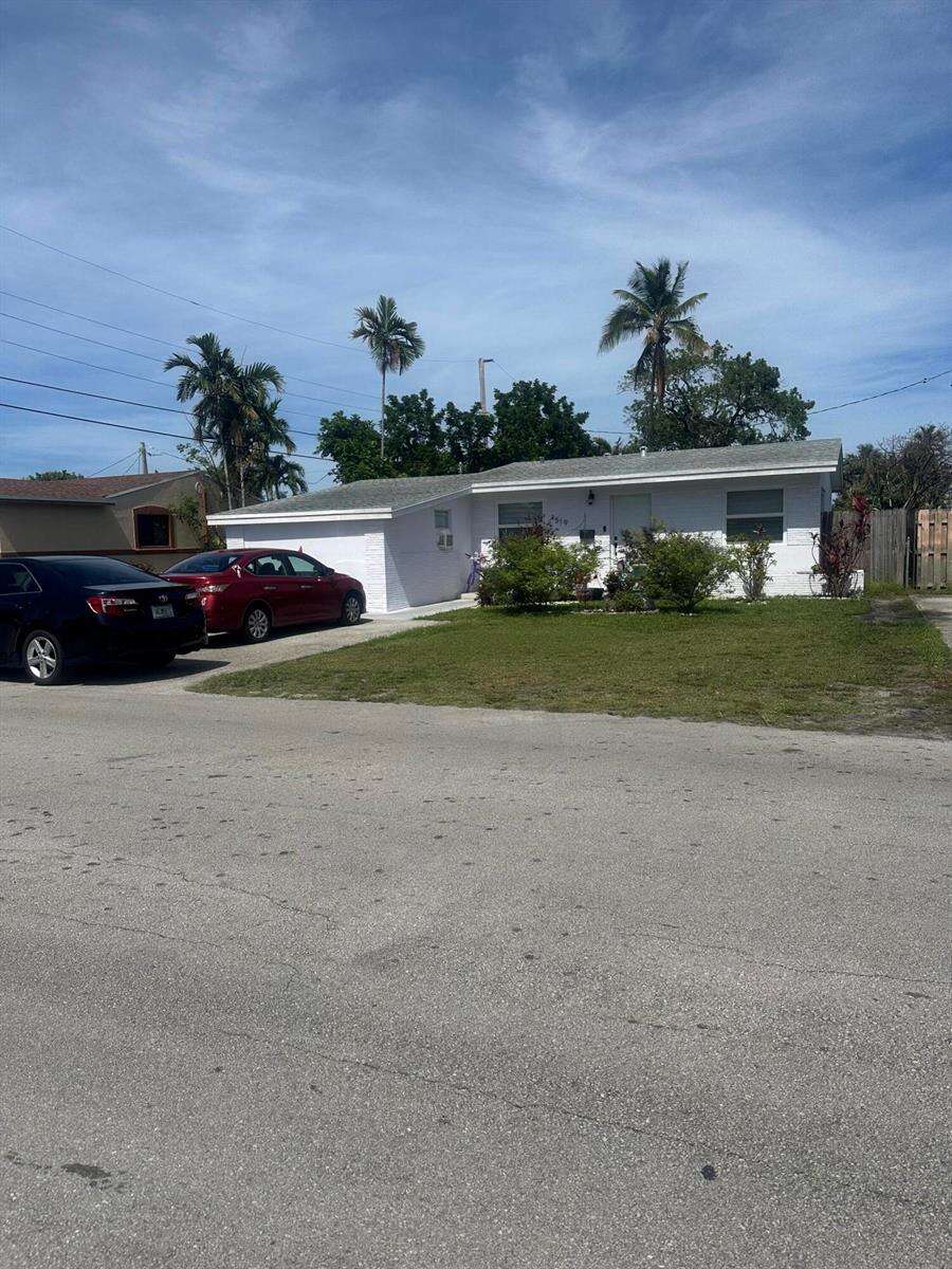 1519 24th, Hollywood, FL 33020 - For Sale photo 6