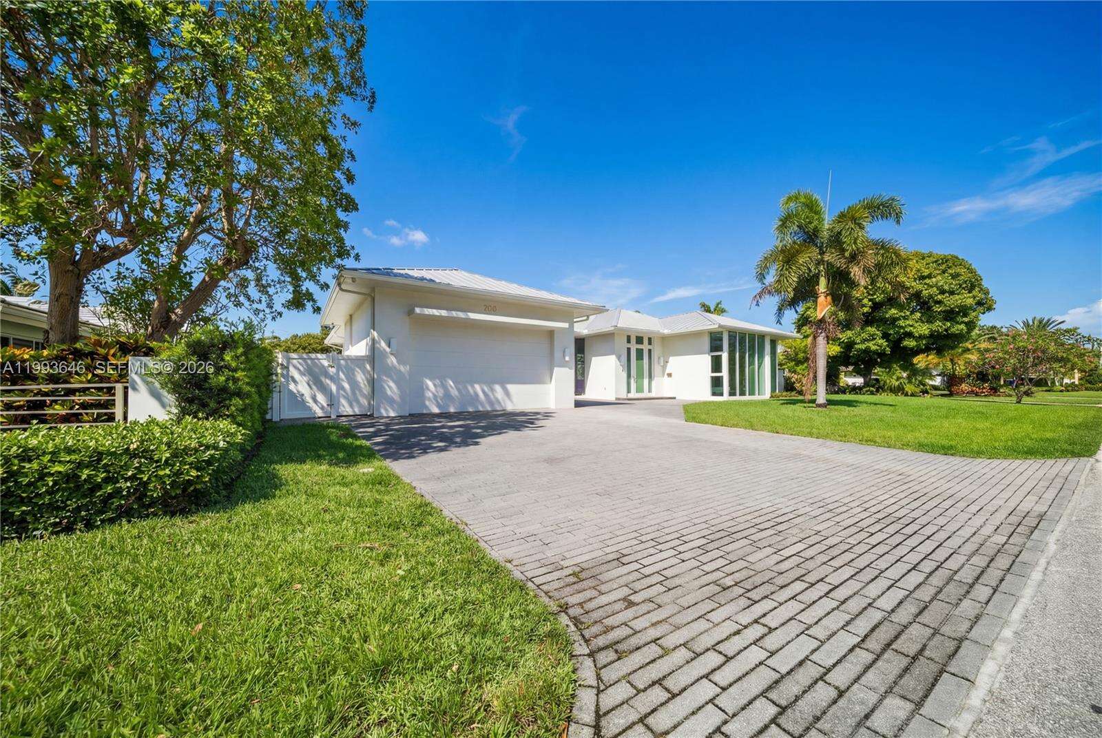 2815 26th Pl, Fort Lauderdale, FL 33306 - For Sale photo 4