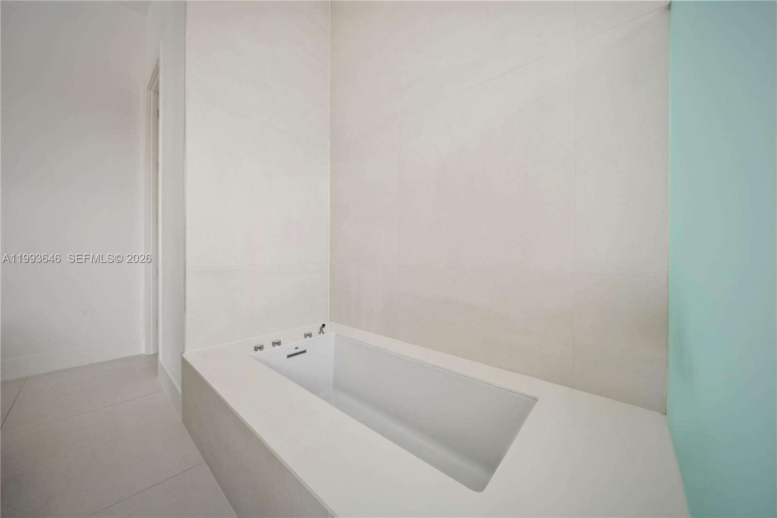 2815 26th Pl, Fort Lauderdale, FL 33306 - For Sale photo 52