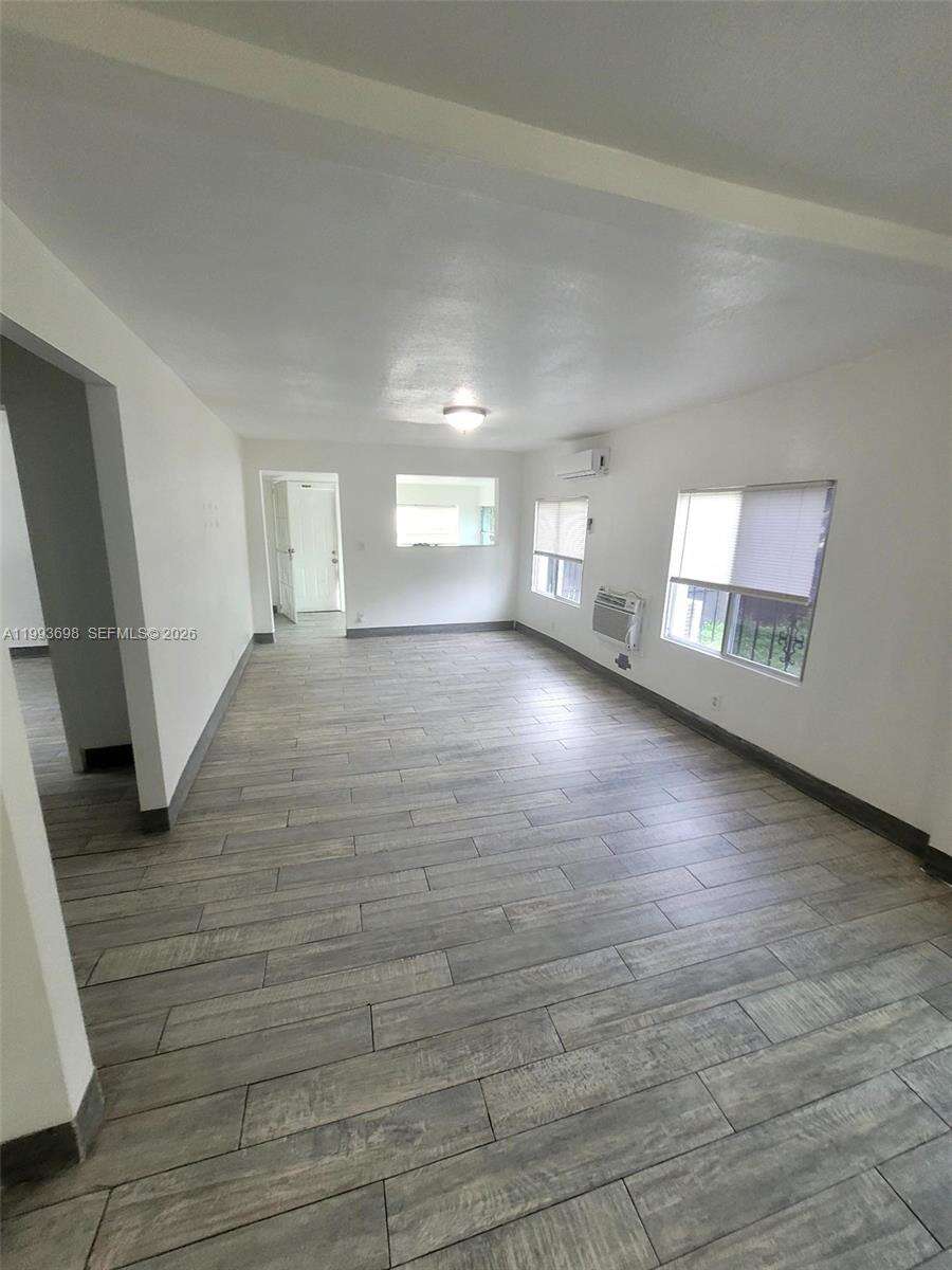 5720 Miami Pl, Miami, FL 33137 | Picture 12