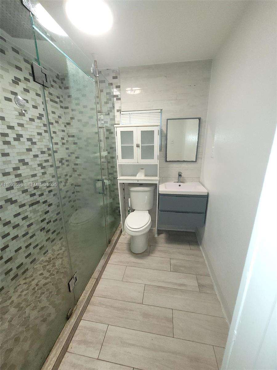 5720 Miami Pl, Miami, FL 33137 | Picture 16