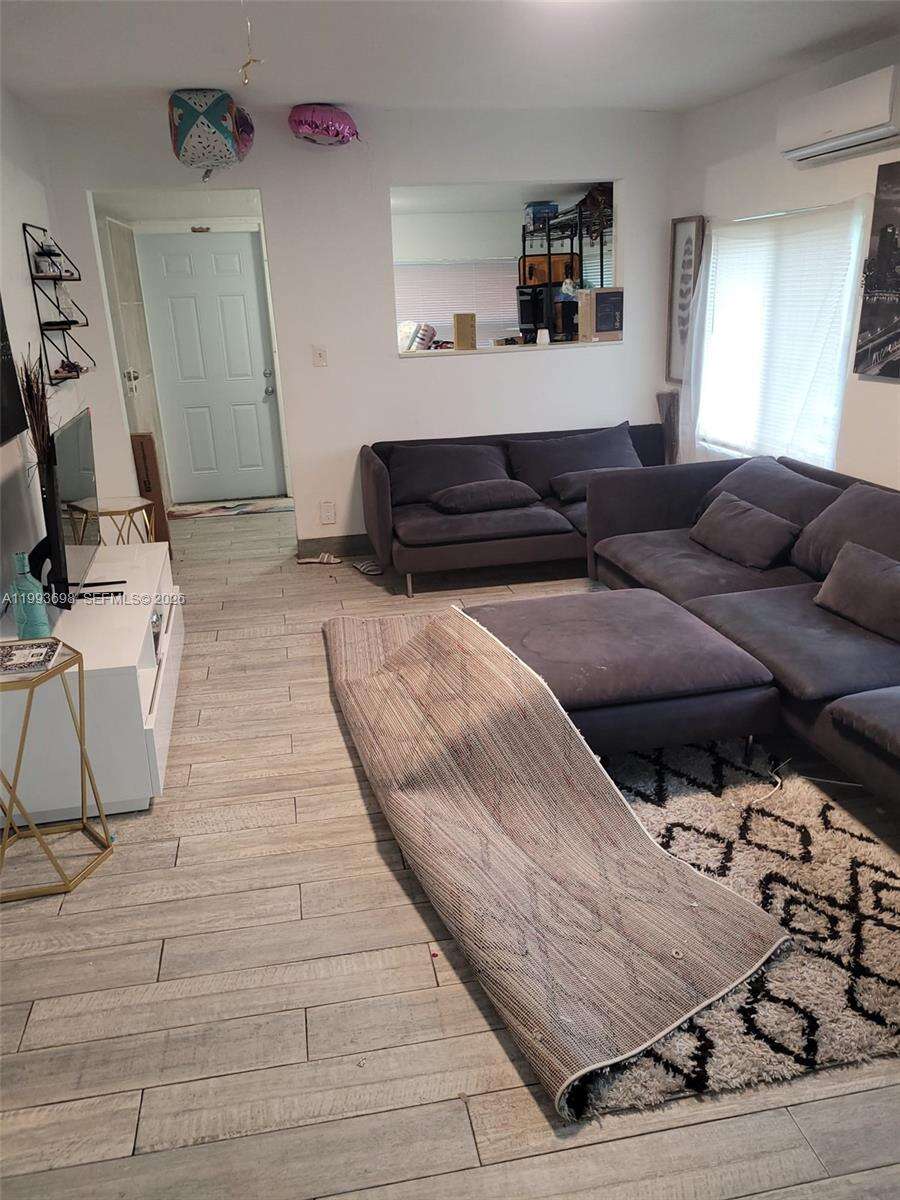 5720 Miami Pl, Miami, FL 33137 | Picture 25