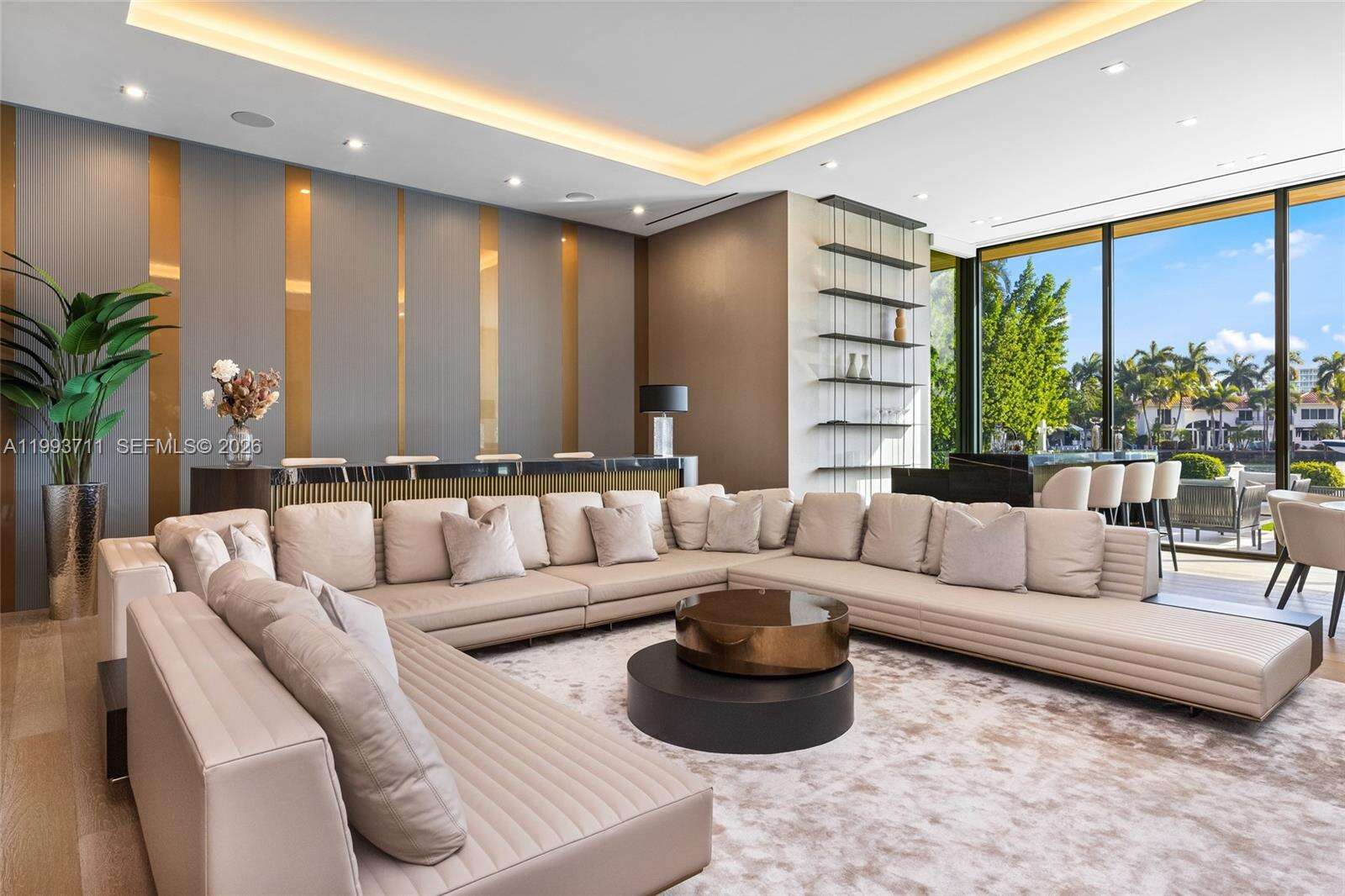 2560 Del Lago Dr, Fort Lauderdale, FL 33316 | Picture 16