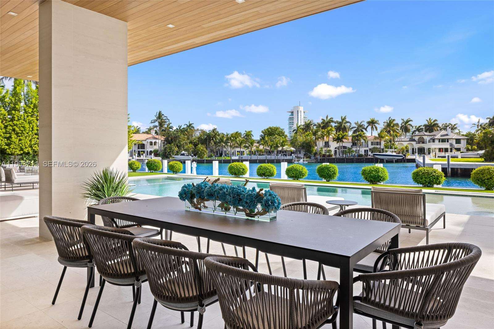 2560 Del Lago Dr, Fort Lauderdale, FL 33316 | Picture 25