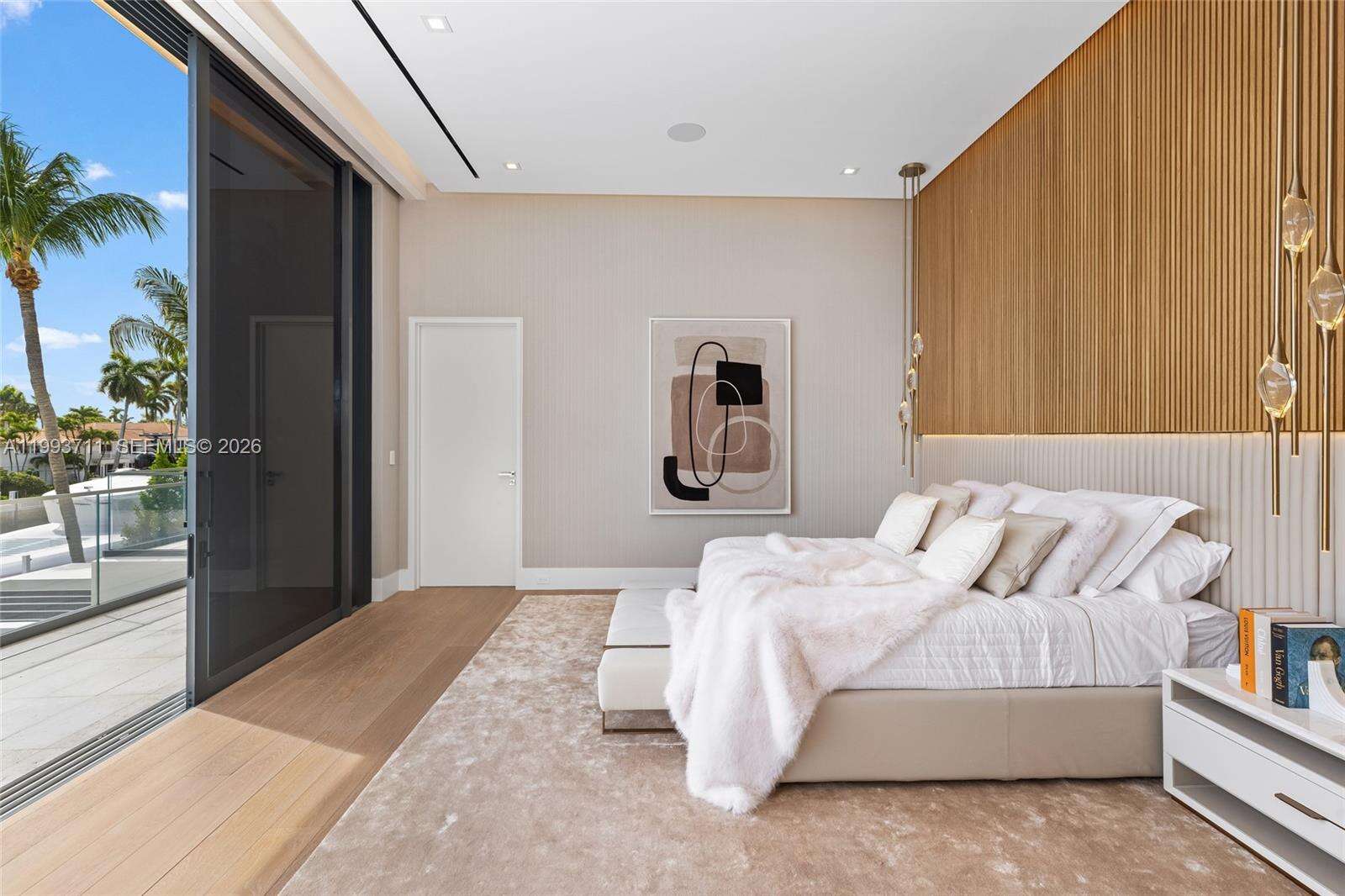 2560 Del Lago Dr, Fort Lauderdale, FL 33316 | Picture 37