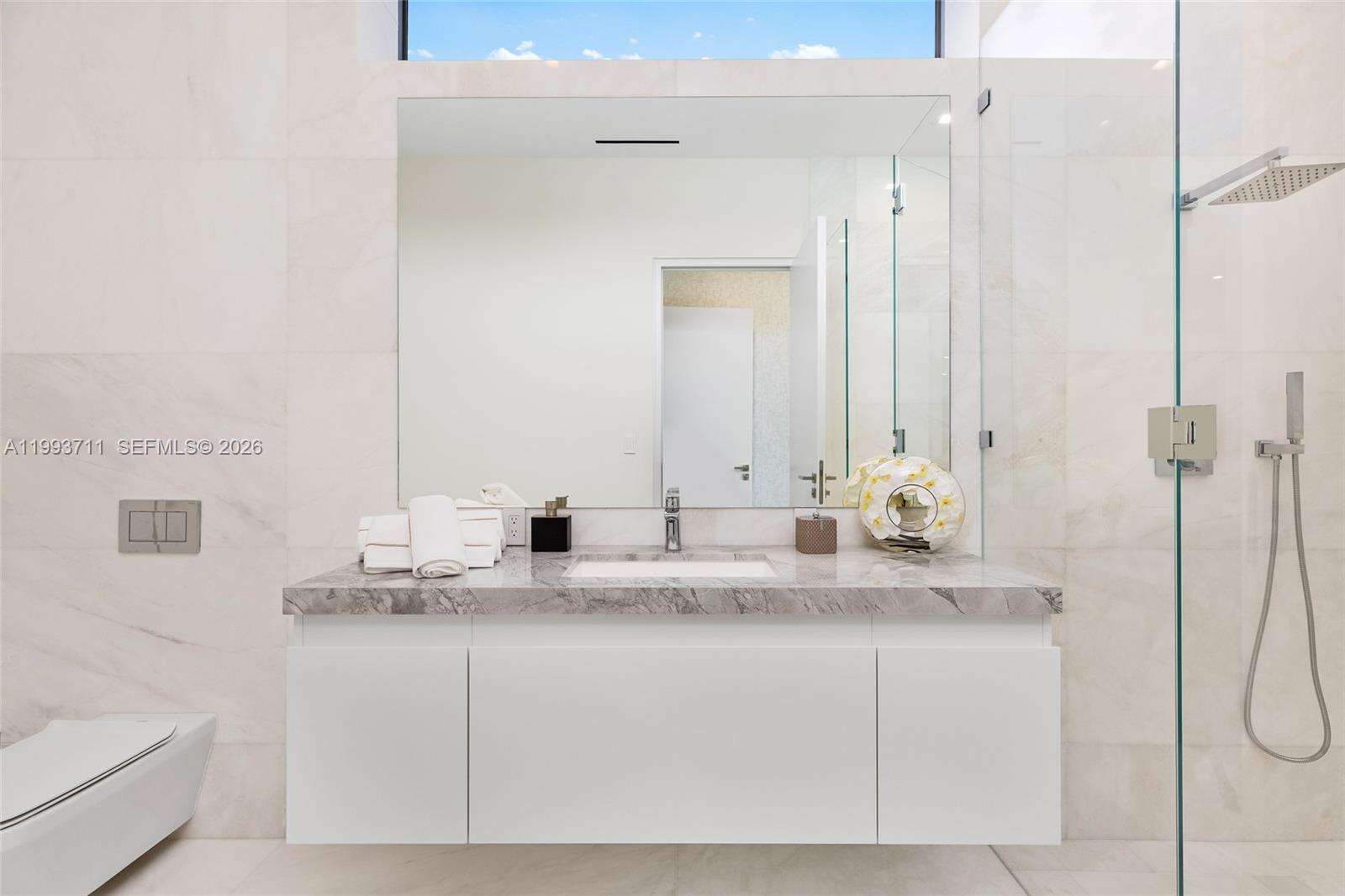 2560 Del Lago Dr, Fort Lauderdale, FL 33316 | Picture 60