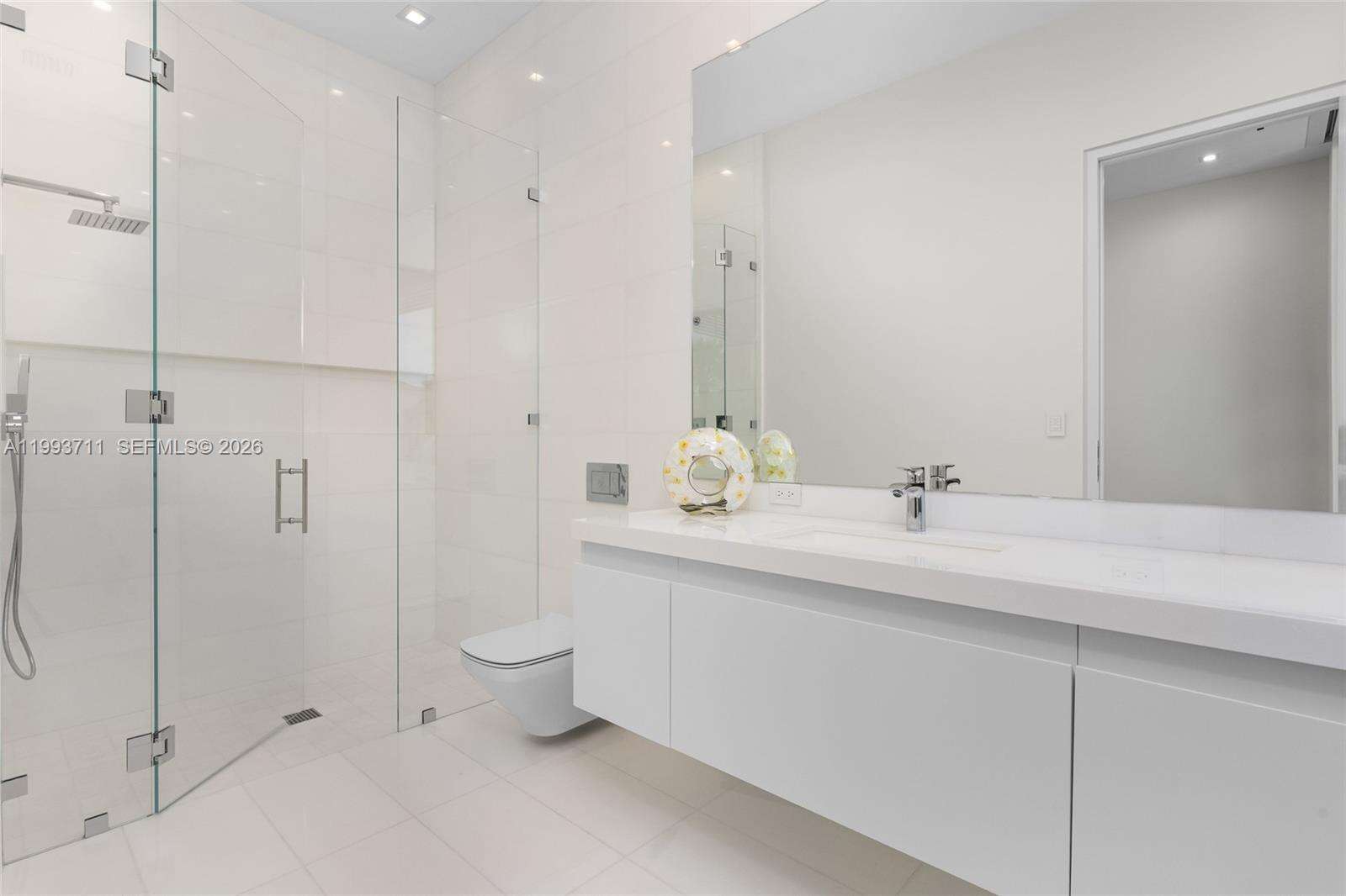 2560 Del Lago Dr, Fort Lauderdale, FL 33316 | Picture 66